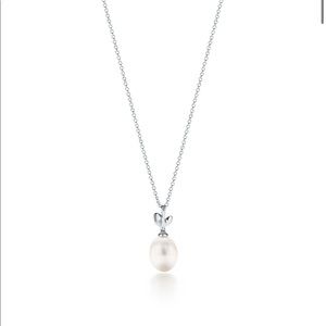 Tiffany & Co Pearl Olive Leaf Necklace